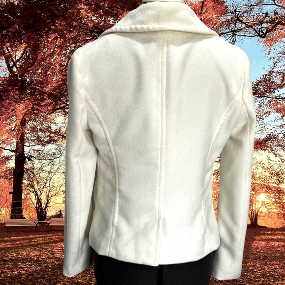 Liz Claiborne Winter White Blazer Size S - Picture 4 of 6